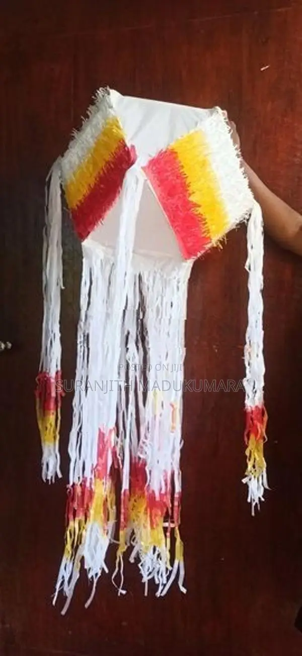 වෙසක් කූඩු