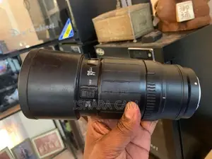 Canon 300mm F4 Prime DSLR Lens