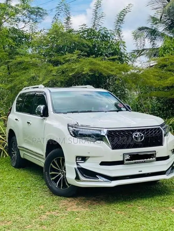 Toyota Land Cruiser 2012