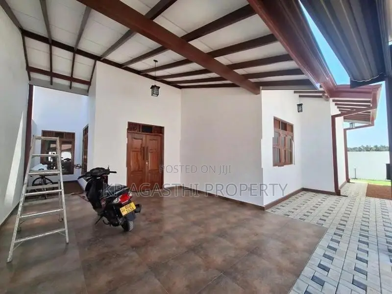New House for Sale in Piliyandala