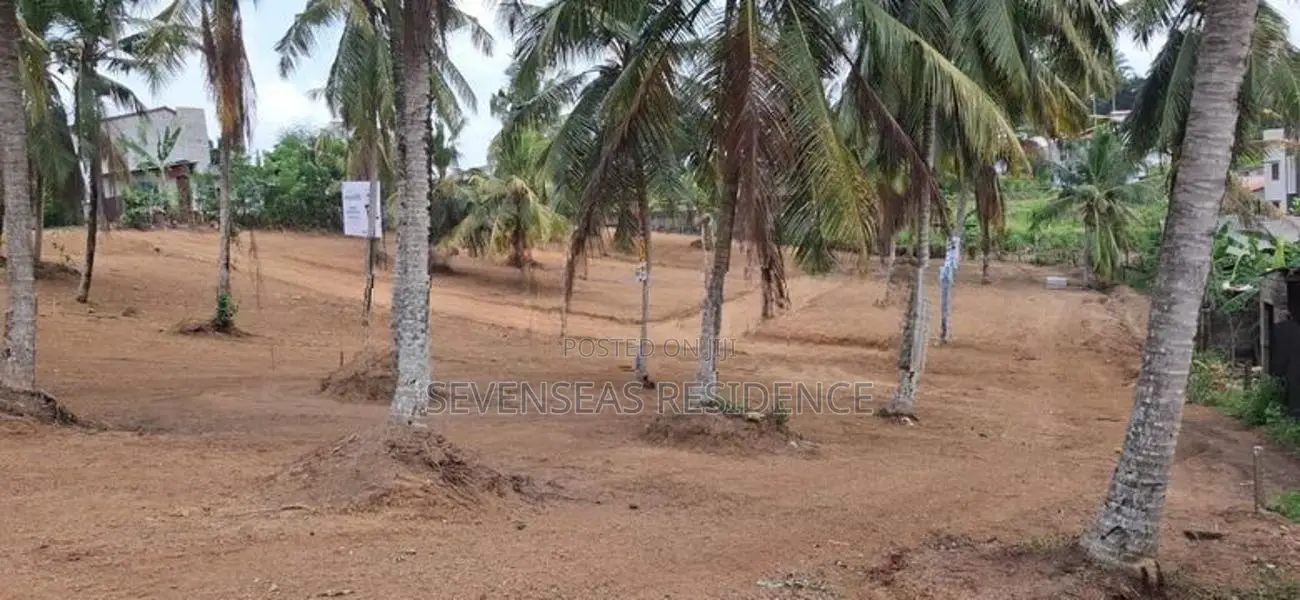 කහතුඩුව හයිවේ එකට ලගින්ම පදිංචියට ඉඩමක්