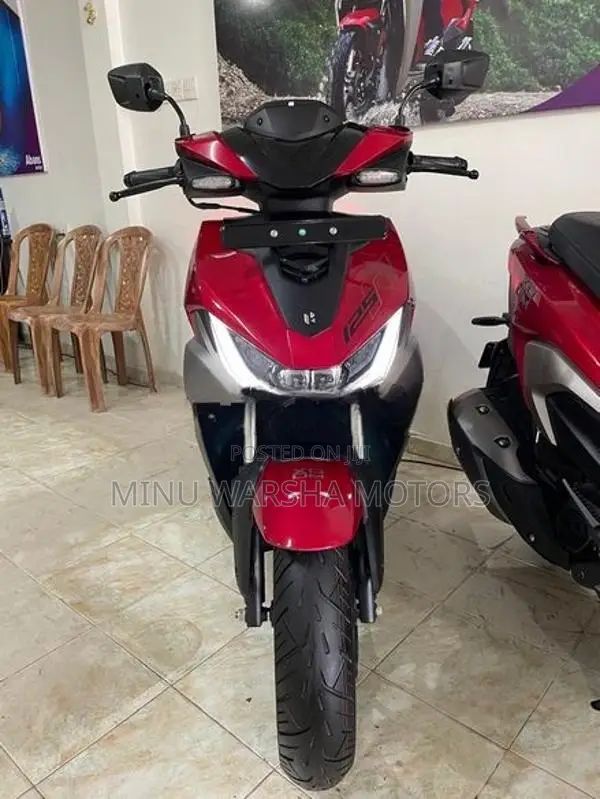 Hero XOOM 125R 2026