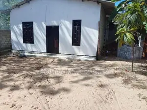 House for Sale Oluvil