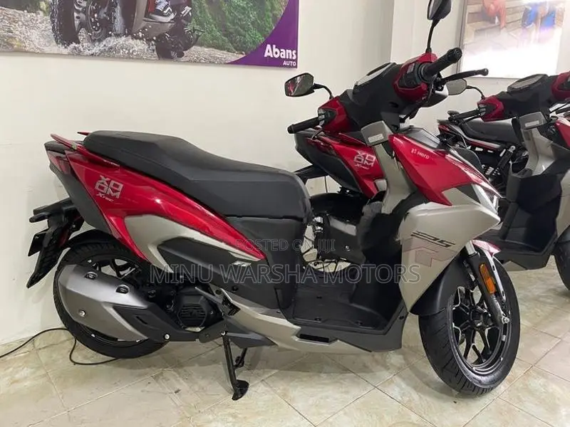 Hero XOOM 125R 2026