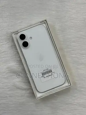 Apple iPhone 17 256GB (Used)