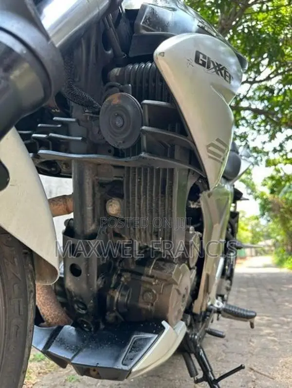 Suzuki Gixxer 2020