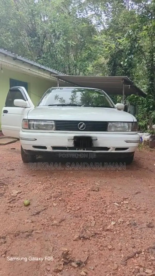 Nissan Sunny 1991