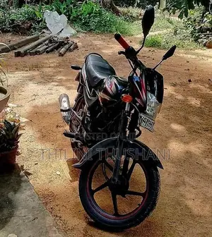 Bajaj Platina 100 ES 2015