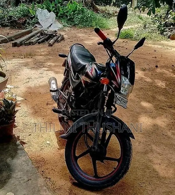 Bajaj Platina 100 ES 2015
