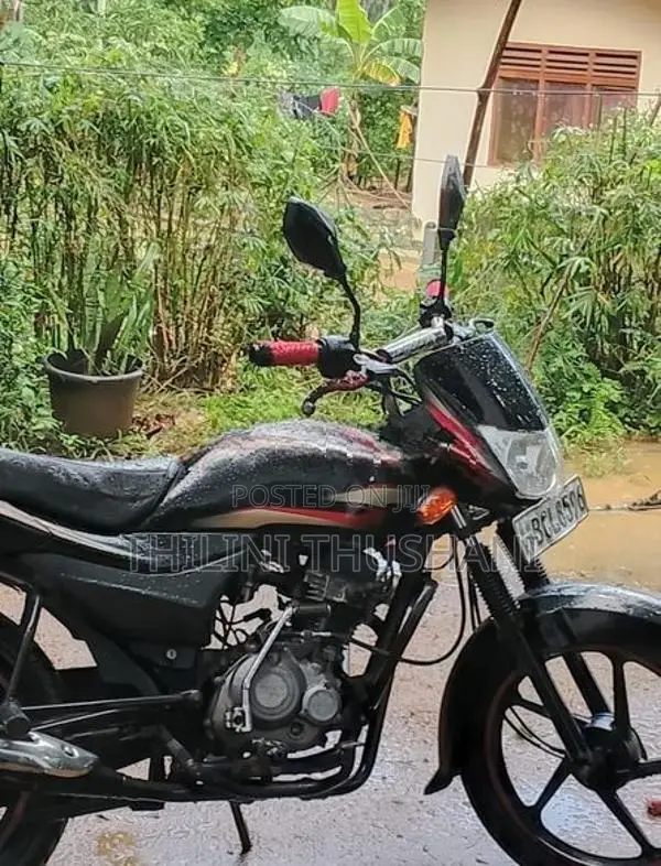 Bajaj Platina 100 ES 2015