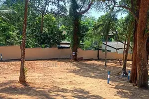 කඩවත නගරයෙන් පර්: 6ක බිම් කොටසක්