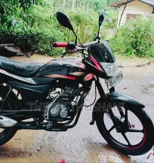 Bajaj Platina 100 ES 2015