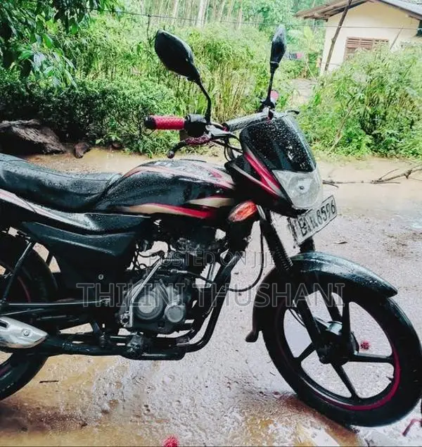 Bajaj Platina 100 ES 2015