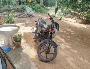 Bajaj Platina 100 ES 2015