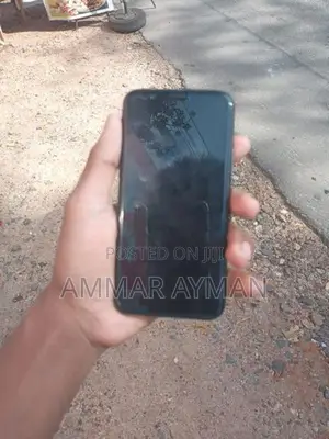 Apple iPhone 11 Pro (Used)