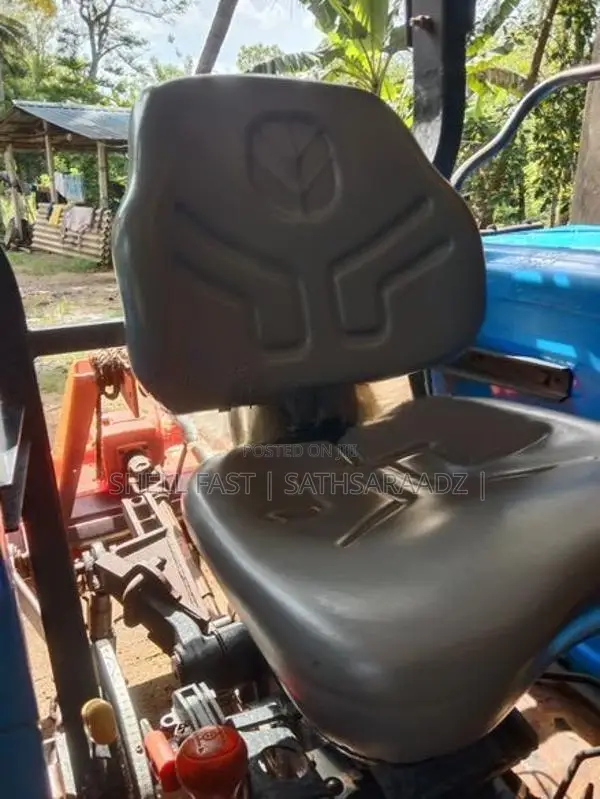 New Holland 4710 2021