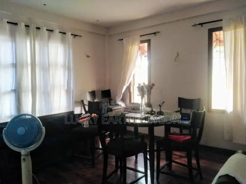 Battarmulla, 2 Story, Fully Furnished,Air Con, House For Rent (MG1319)