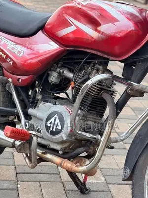 Bajaj CT100 2010