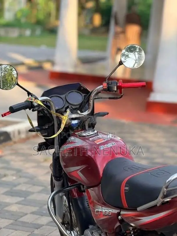 Bajaj CT100 2010