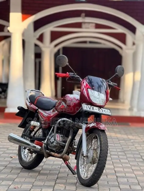 Bajaj CT100 2010
