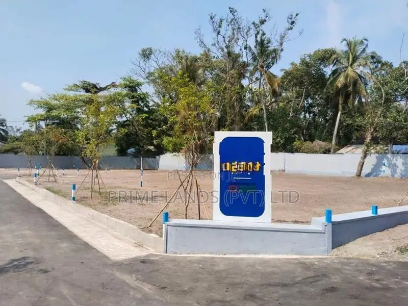 Land for Sale in Katunayake - Kurana