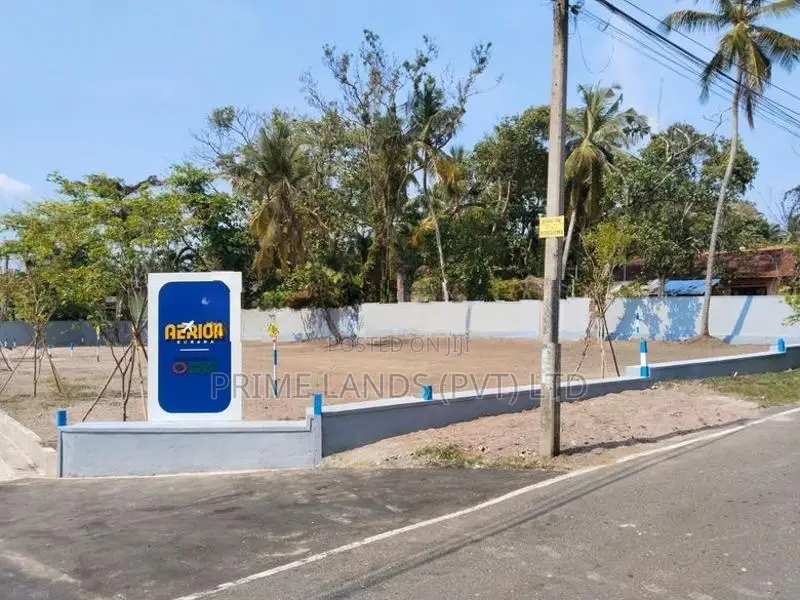 Land for Sale in Katunayake - Kurana