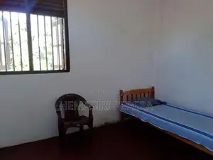 කාමරයක් කුලියට අංගොඩ මුල්ලේරියාව