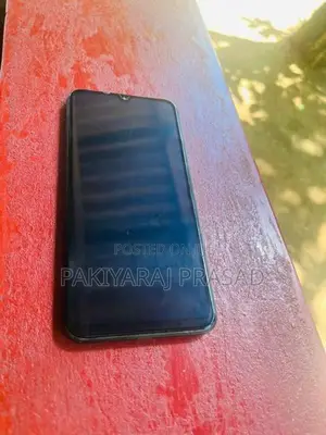 Samsung Galaxy A20 (Used)