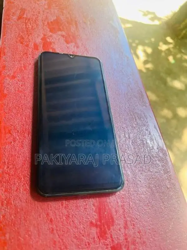 Samsung Galaxy A20 (Used)