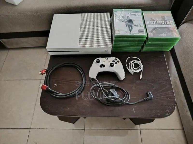 X Box One S 1TB with Games