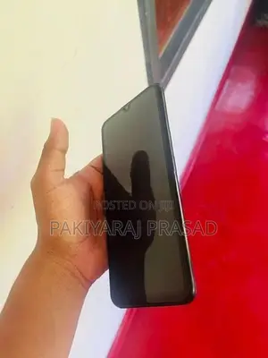 Samsung Galaxy A20 (Used)