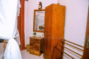 Furniture Separate House For Rent Mountlavinia
