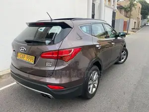 Hyundai Santa Fe Fully Loaded Diesel 2015