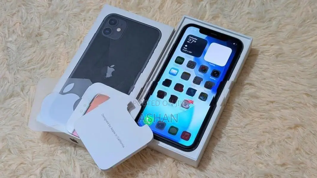 Apple iPhone 11 (Used)