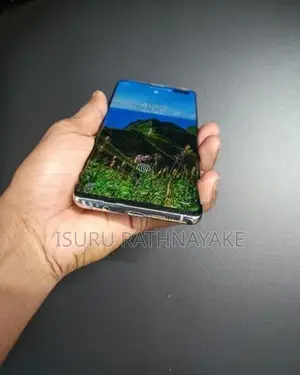 Samsung Galaxy S10 5G (Used)