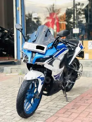 Bajaj Pulsar RS200 2019