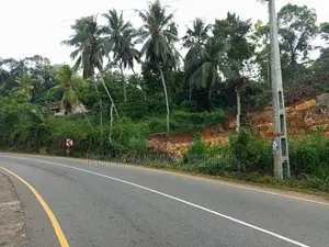 Land For Sale මතුගම