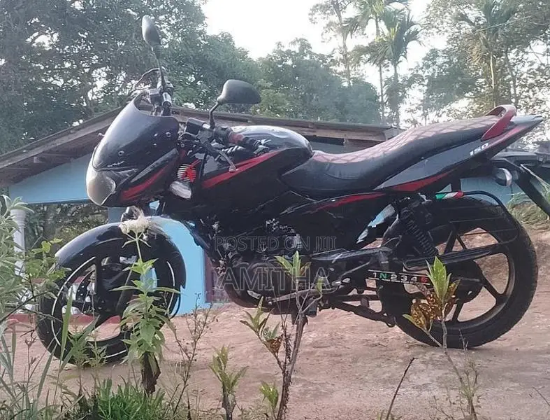 Bajaj Pulsar 150 2011