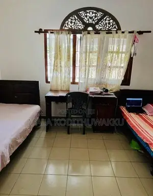 Malabe Shared Room for Rent (Girls Only)