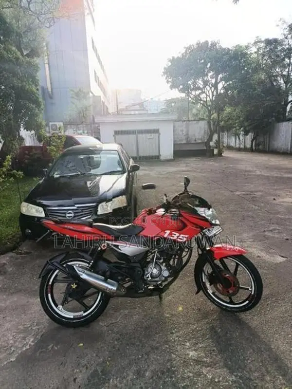 Bajaj Pulsar 135 2012