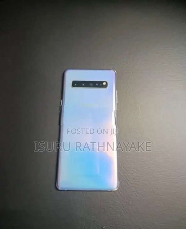 Samsung Galaxy S10 5G (Used)