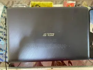 Asus x543u I3 8 Gen