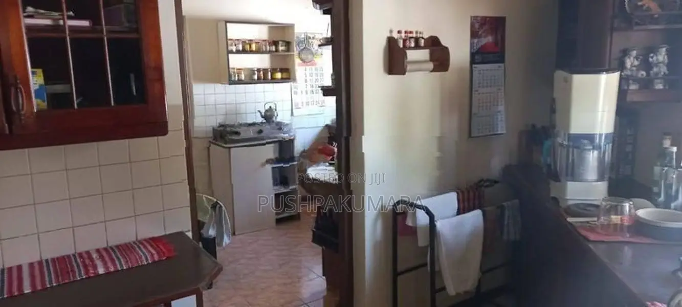 House for Sale in Rajagiriya ( File No 361B/2 )Off Road