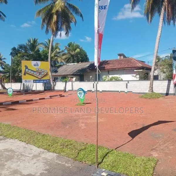 Residential land for sale in Panadura C33