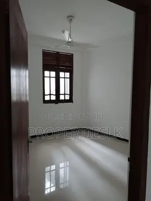 Rajagiriya Kalapaluwawa Two Storey Luxury House for Sale