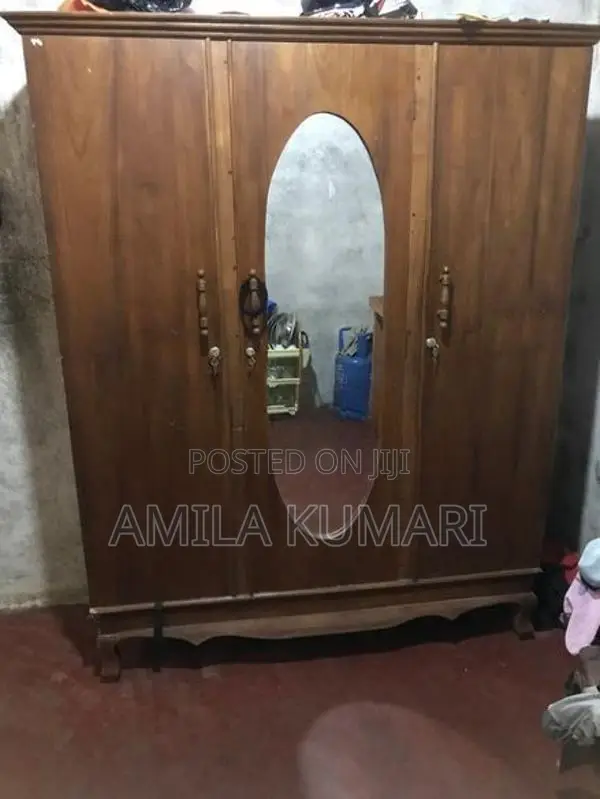 Almirah