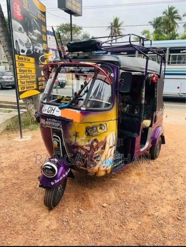 Bajaj RE 2007