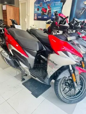 Hero XOOM 125R 2025