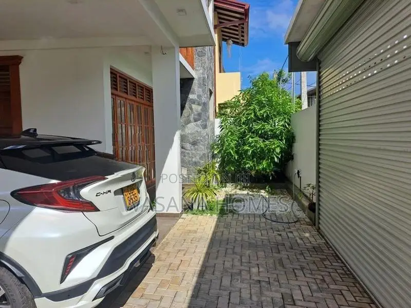 High Residential House for Sale Piliyandala