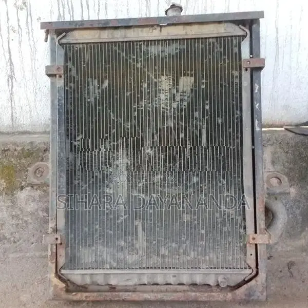 ටිපර් රථ Radiator